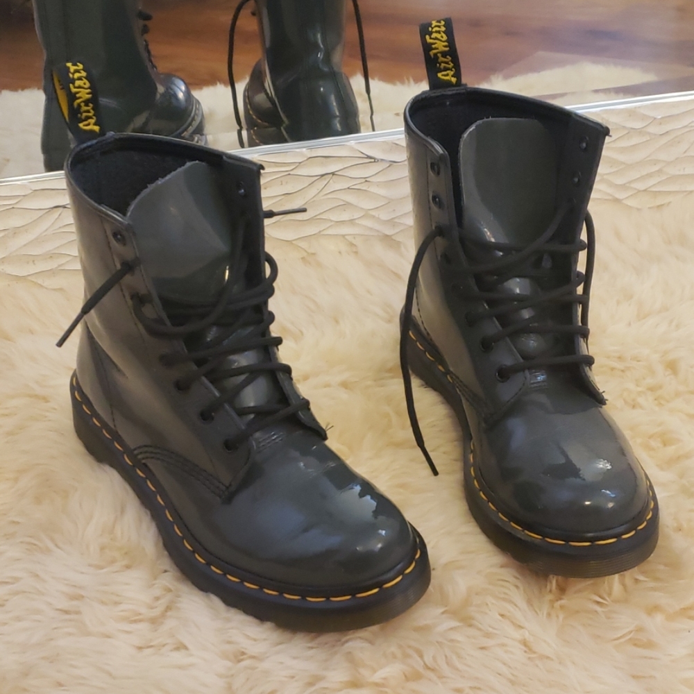 Dr. Martin 1460 Women's Patent Leather Boots